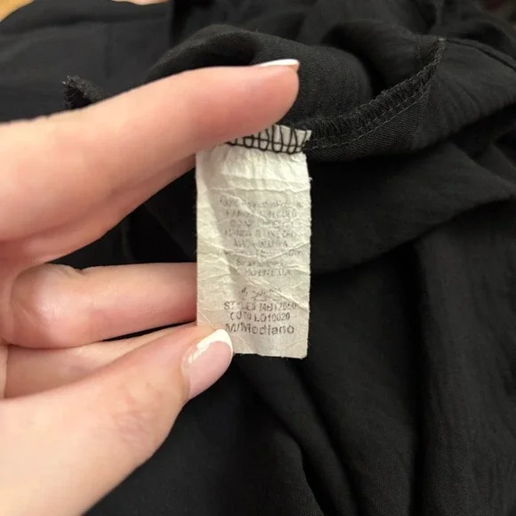 Pixi + Ivy Black Boxy Short Sleeve Tunic with High Neck Mock Neck Collar - Picture 7 of 7